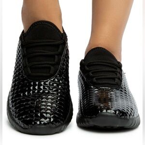 4/$20 Wild Diva textured diamond black lace up sneakers- size 7
